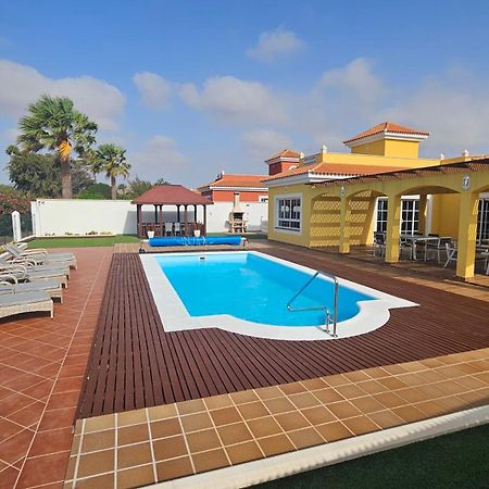 Villa Bonita On Golf In El Descanso ,Caleta Fuste-Fuerteventura 칼레타데푸스테 외부 사진