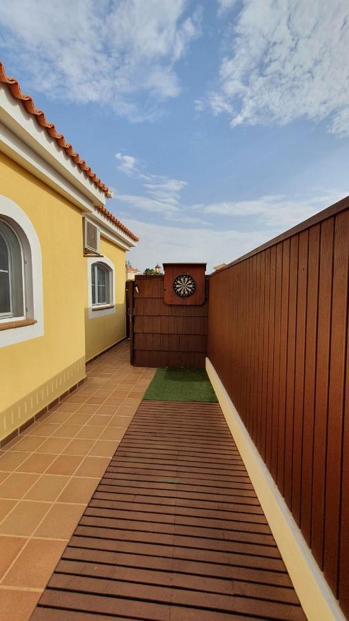 Villa Bonita On Golf In El Descanso ,Caleta Fuste-Fuerteventura 칼레타데푸스테 외부 사진