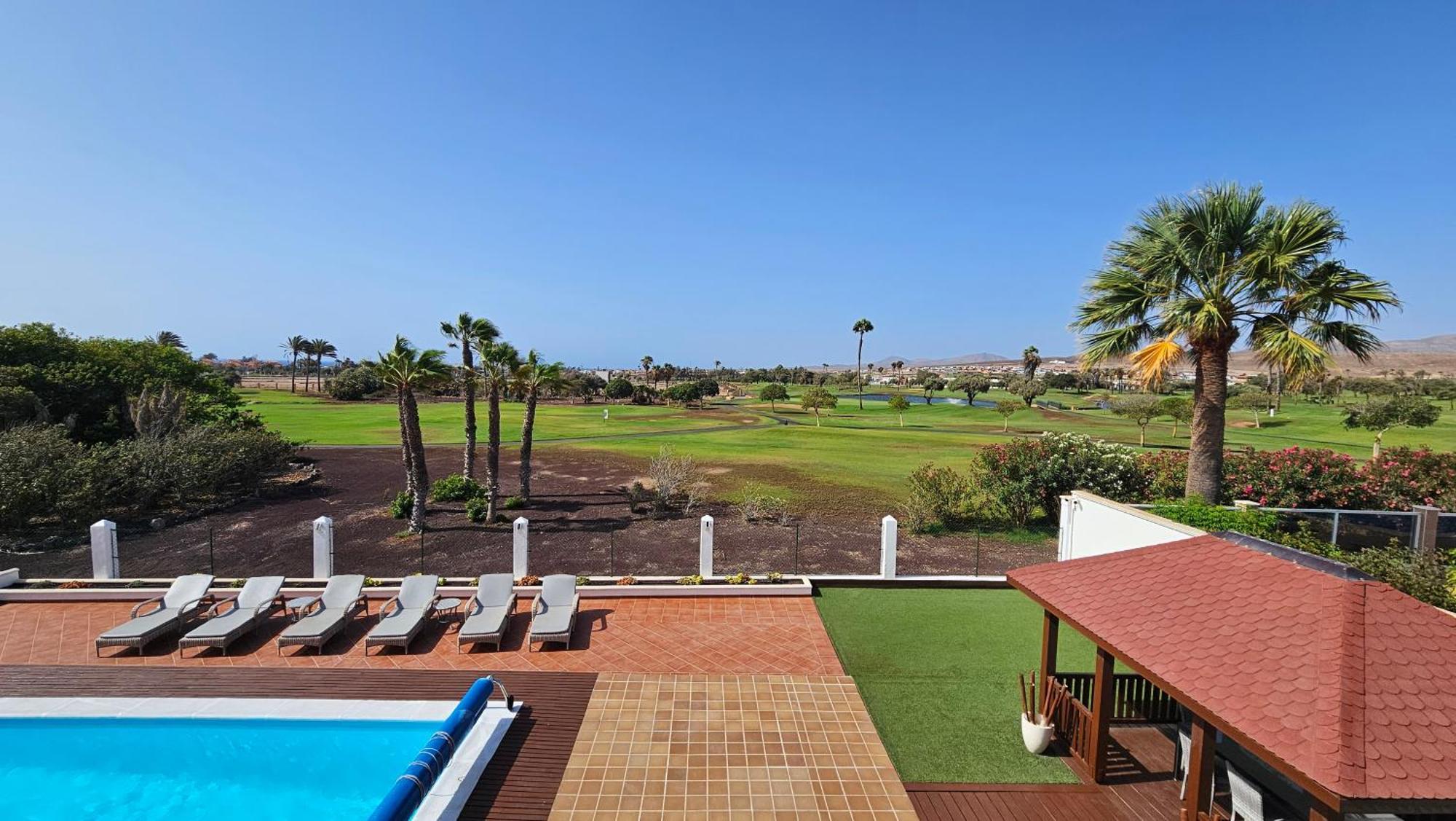 Villa Bonita On Golf In El Descanso ,Caleta Fuste-Fuerteventura 칼레타데푸스테 외부 사진