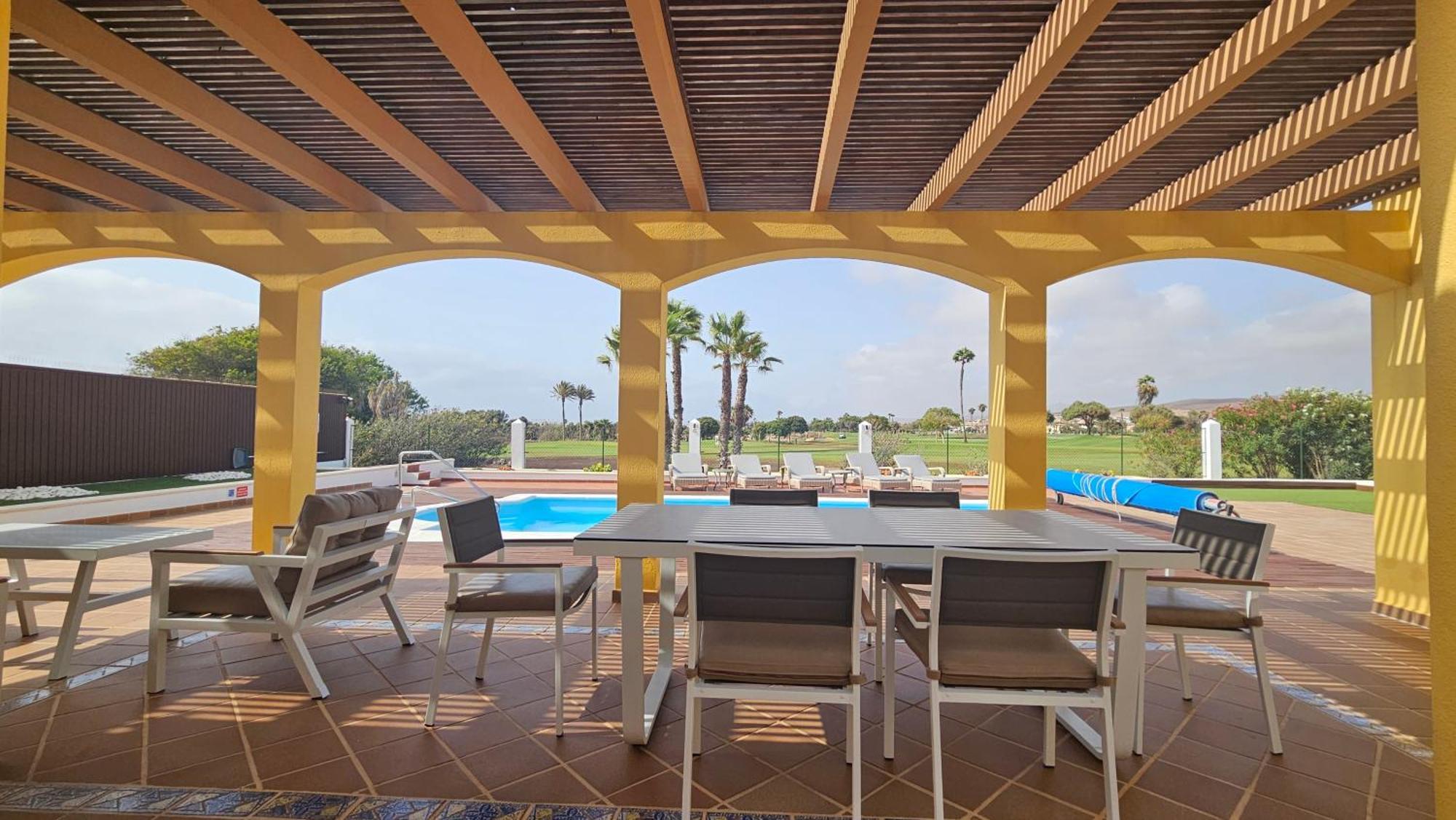 Villa Bonita On Golf In El Descanso ,Caleta Fuste-Fuerteventura 칼레타데푸스테 외부 사진