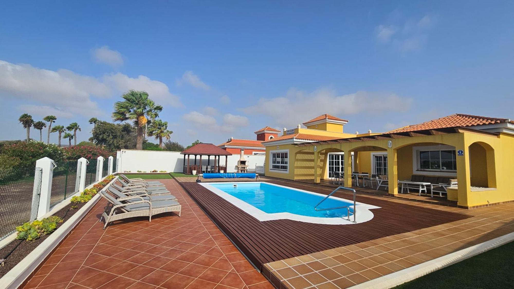 Villa Bonita On Golf In El Descanso ,Caleta Fuste-Fuerteventura 칼레타데푸스테 외부 사진